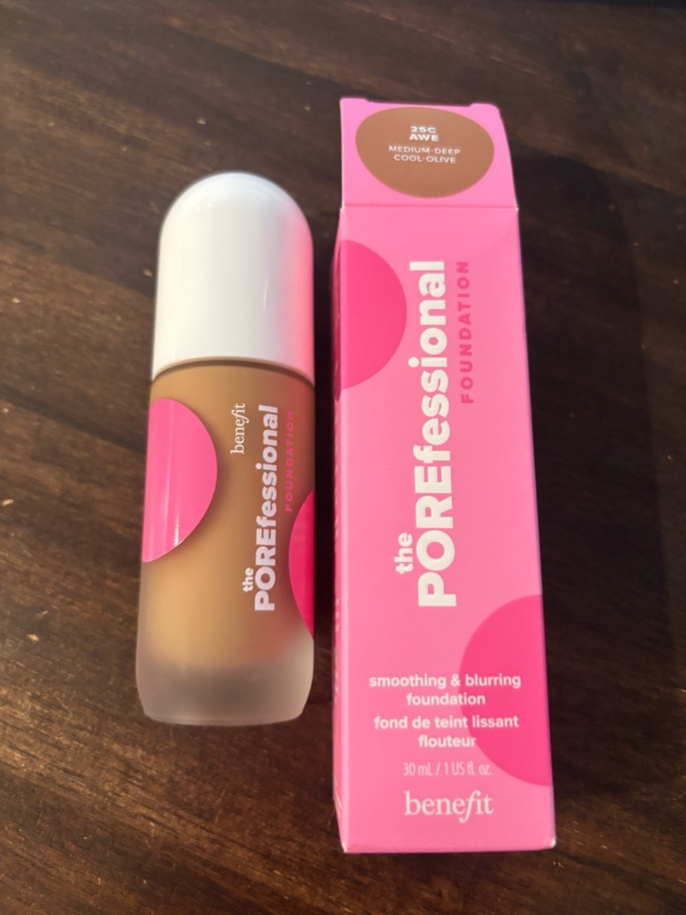 Benefit The POREfessional Foundation - Medium Deep Cool Olive (25C AWE)